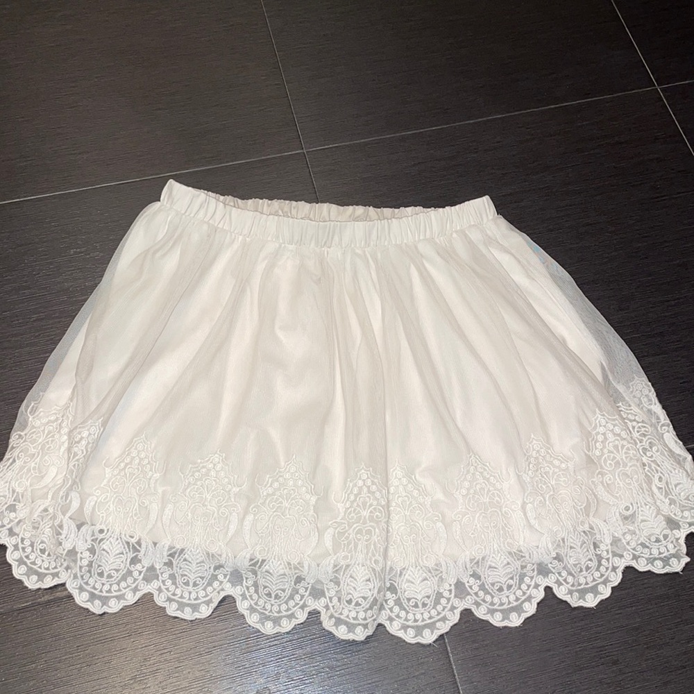 medium cream flowy skirt